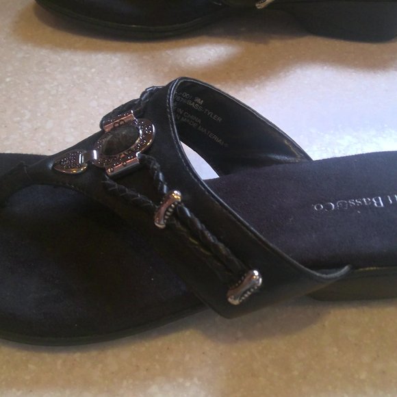 GH BASS AND CO BACK SANDALS WITH SILVER ACCENTS-NEW-9M - Picture 6 of 7